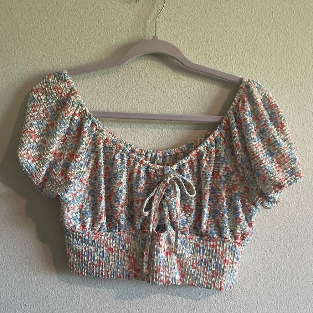 NWT American Eagle Textured Off-the-Shoulder Crop Top Tie-Front Women’s Medium